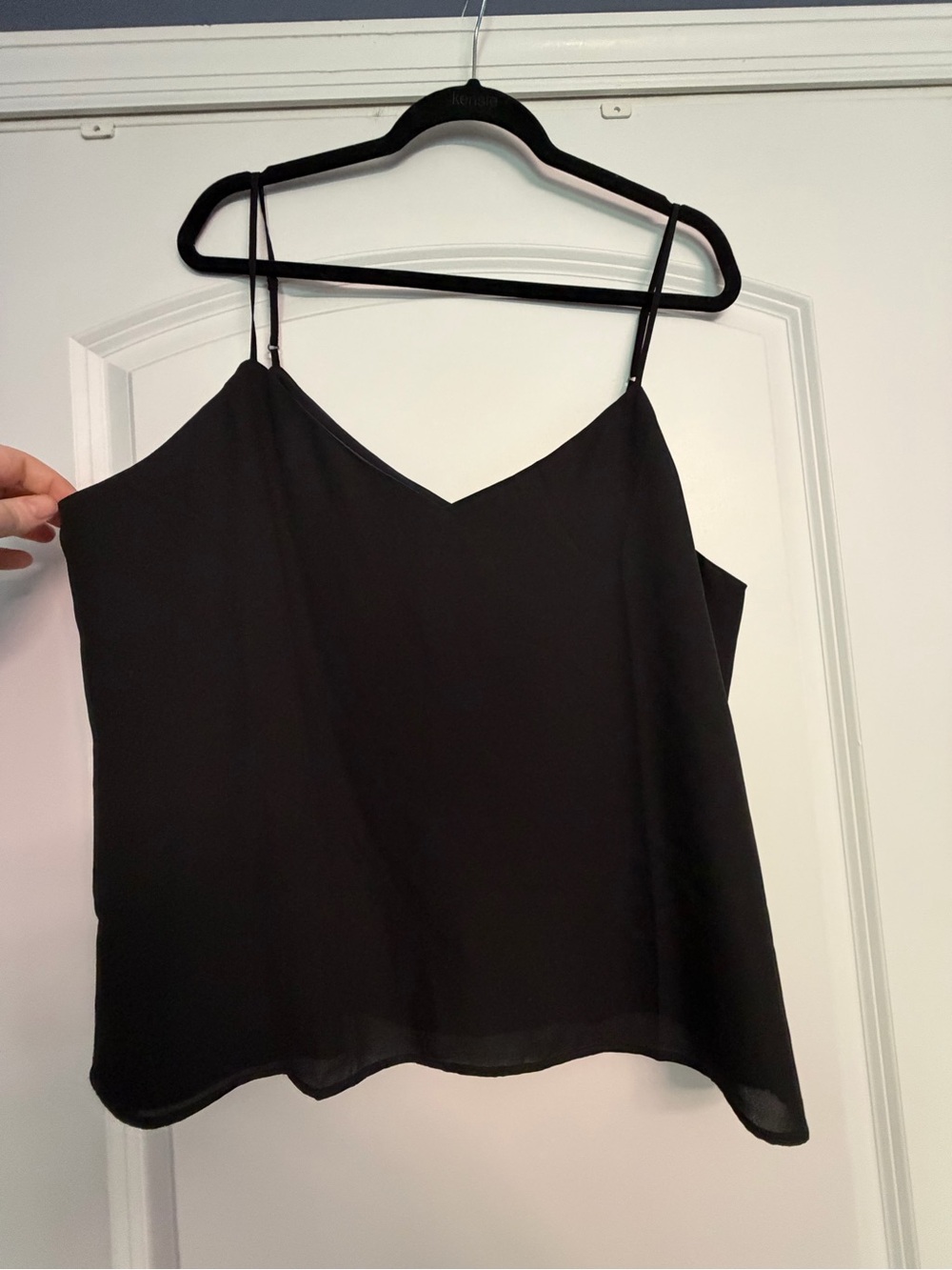 Banana Republic Black V-Neck Silk-Feel Spaghetti Strap Cami